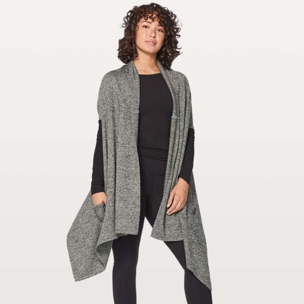 Lululemon Live Freely Wrap Black Angel Wing OS